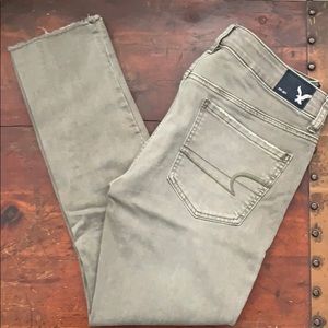American Eagle Jegging Crop green denim pants